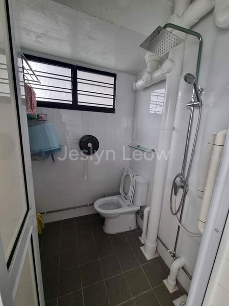 Room (HDB) for Rent in  202 Jurong East Street 21 - Image 4
